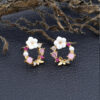 Boucles d'oreilles puces pour femmes design floral