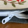 Trousse de maquillage persane brodée de Boukhara avec motif grenades