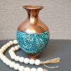 Vase décoratif persan incrusté de turquoise fait main Elegance