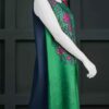 Robe ajustée pour femmes avec design floral