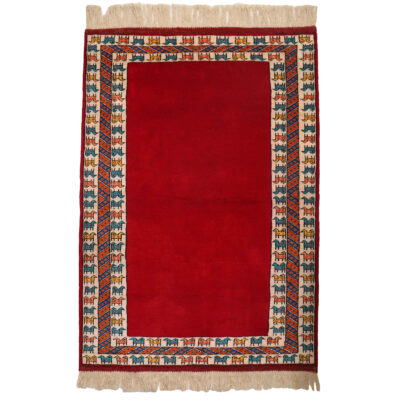 Tapis persan en laine noué à la main à Khorasan motifs animaliers
