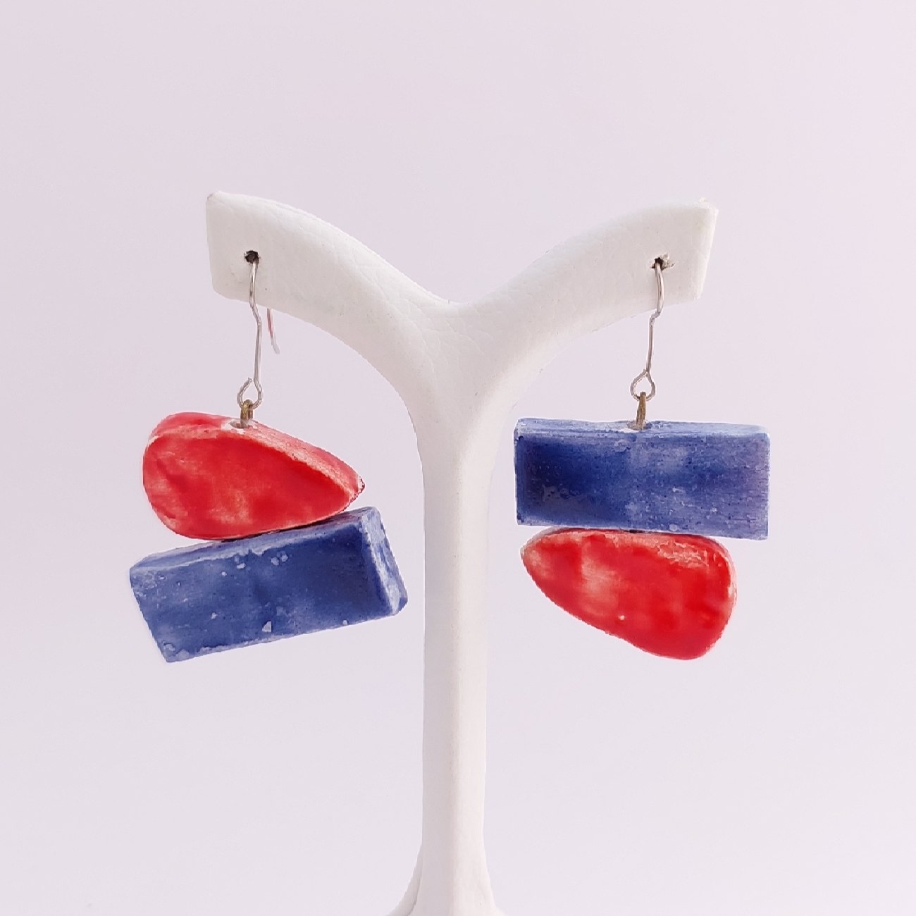 Boucles d'oreilles en céramique pour femmes – Modèle fait à la main, Géométrique