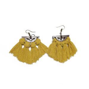 Boucles d’oreilles créoles à pompons en macramé, modèle Cercle pour femmes