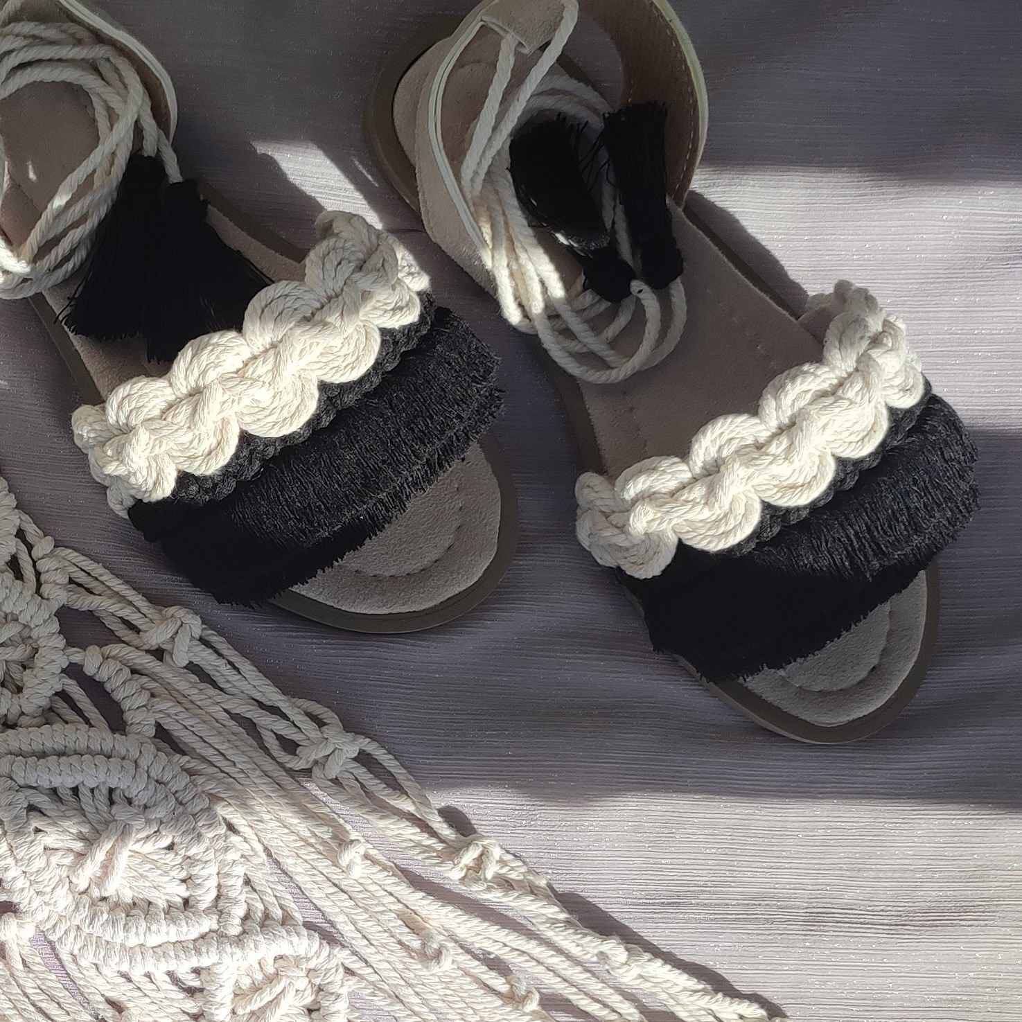 Sandales Sling Back Plates Macramé avec Design Boho Artisanales