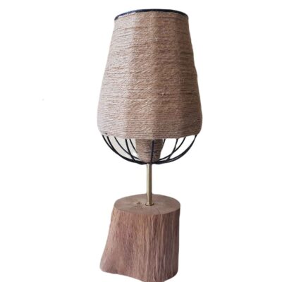Lampe de table en bois rustique avec abat-jour en chanvre – éclairage inspiré de la nature