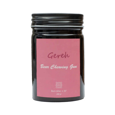 Bougie parfumée en pot en verre avec parfum de gomme