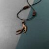 Collier en bois fait main modèle Bois de Cerf