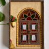 Porte-clés mural en bois persan fait main avec design de fenêtre de cottage traditionnel