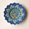 Minakari décoratif sur plat en cuivre – Émaillage peint à la main avec des motifs floraux