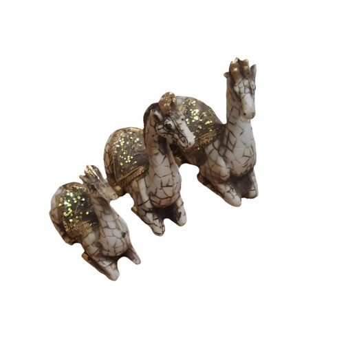 Figurines décoratives de girafe assise 3 pièces – Sculptures modernes d’art