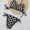 Ensemble de bikini fait main délicatement crocheté soutien-gorge & string pour femmes