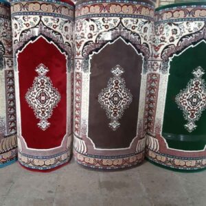 Tapis de Mosquée Islamique Couleur Marron – Revêtement de Sol Premium pour Masjid, 5 Mètres