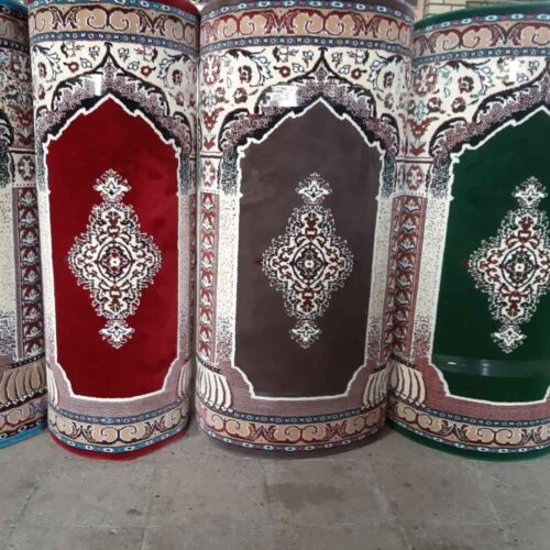 Tapis de Mosquée Islamique Couleur Marron – Revêtement de Sol Premium pour Masjid, 5 Mètres