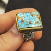 Bague Modèle Carrée Islamique en Argent Persan avec Turquoise de Neyshabur pour Homme