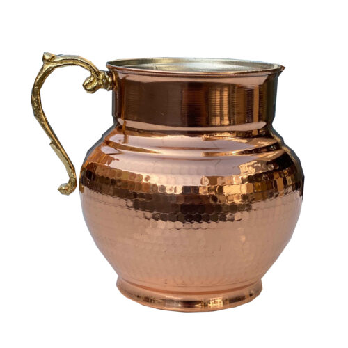 Carafe en cuivre perse fabriquée à la main et martelée modèle Shahruz