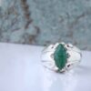 Bague en Argent avec Émeraude Verte Persane pour Homme Fabriquée à la Main Modèle Tear