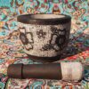 Set Mortier et Pilon en Pierre Élégamment Fabriqué à la Main avec Motif de Fleur