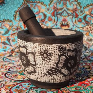 Set Mortier et Pilon en Pierre Élégamment Fabriqué à la Main avec Motif de Fleur