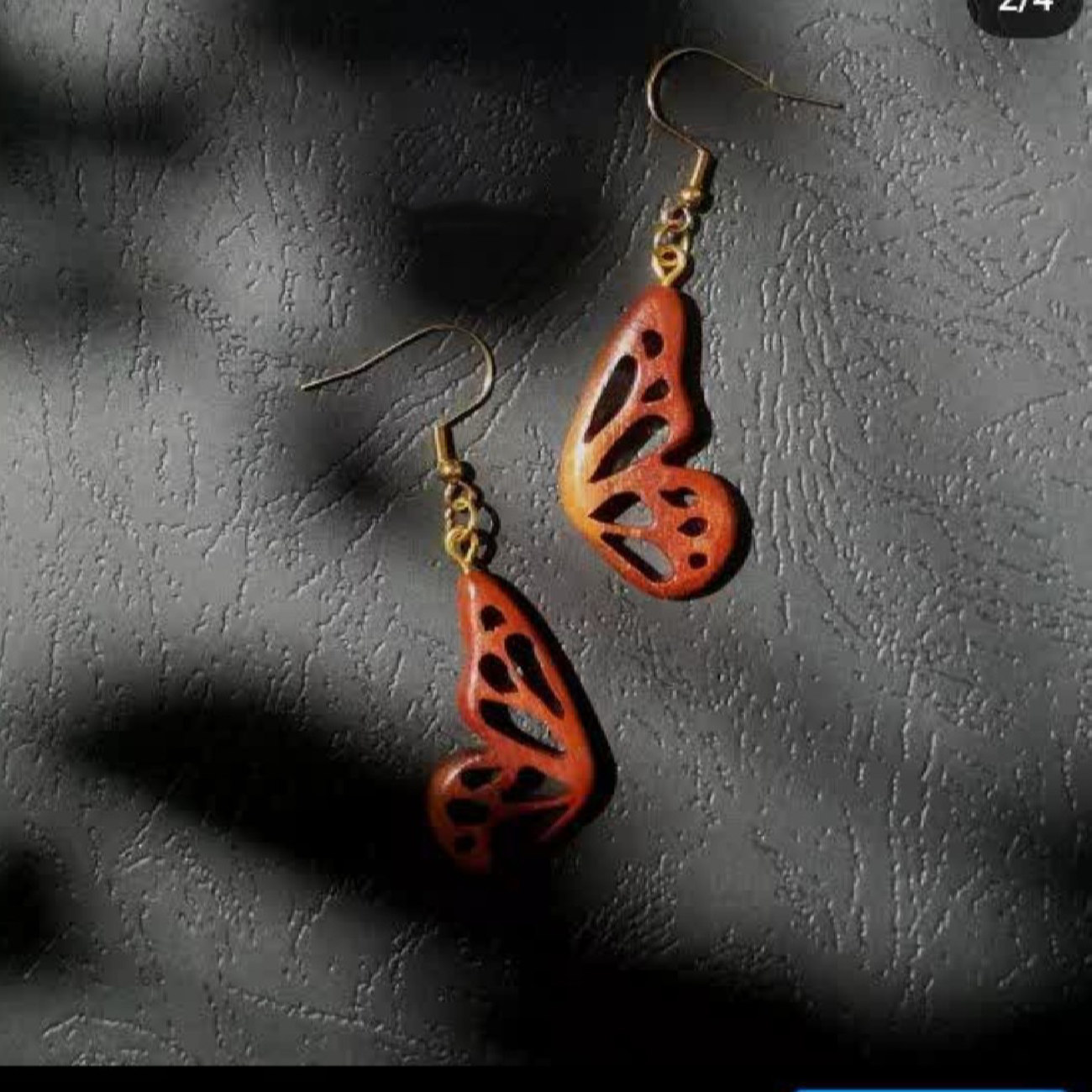 Boucles d’Oreilles en Bois pour Femmes Fait Main avec Motif de Papillon