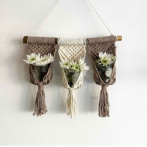 Tapisserie Murale Décorative en Macramé avec Vase