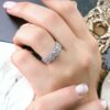 Bague délicate en argent pour femmes, classique et chic