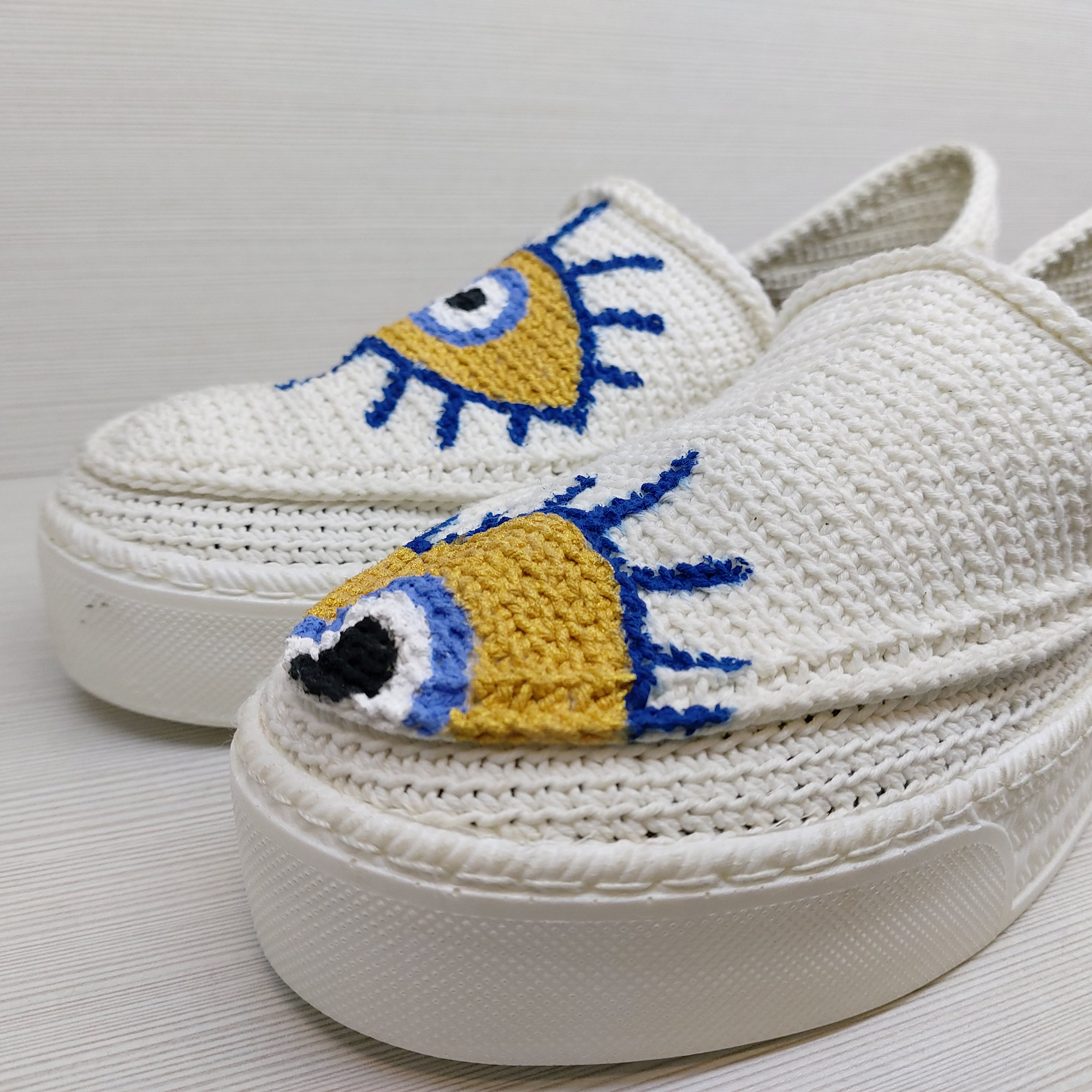Chaussures Giveh - Confort Artisanale et Élégance Stylée Modèle Blanc
