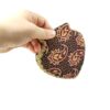 Vase en poterie bulbous fait main avec design de tapis persan de Tabriz
