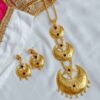 Élégant Collier en Laiton Mehak avec Boucles d'Oreilles