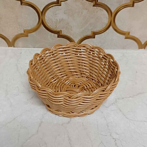 Panier en osier tissé à la main pour une décoration rustique, moderne et minimaliste