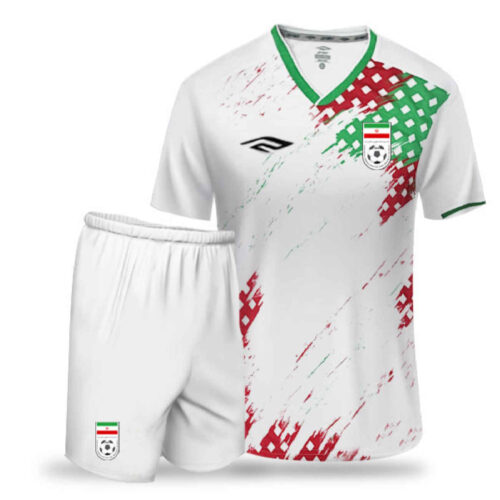 Maillot et Short de l’Équipe Nationale de Football d’Iran – Montrez Votre Soutien avec le Kit Iran FC