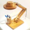 Élégante lampe de bureau en bois réglable avec organiseur – parfaite pour bureau et étude
