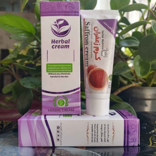 Crème visage au safran – Anti-acné, anti-rides, spécialement pour les peaux foncées