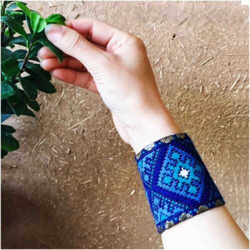 Bracelet brodé Persan – Artisanat en Turquoise avec Design Émeraude