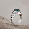 Bague en argent pour homme avec bande cylindrique et Agate verte