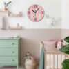 Horloge Murale en Bois Parfaite pour Chambre d'Enfant avec Design Floral