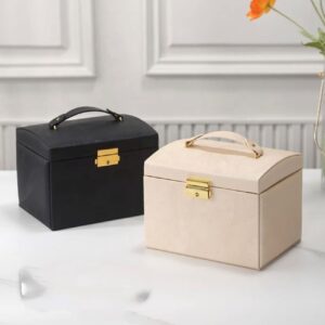 Boîte à bijoux avec rangement à plusieurs niveaux, serrure et miroir pour une organisation optimale