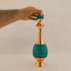 Bouteille décorative en cuivre - Artisanat persan avec design en incrustation de turquoise