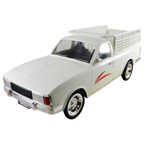 Voiture jouet iranienne Paykan – modèle pickup pièce d’histoire en blanche