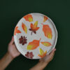 Assiette en céramique - Motif feuilles d'automne, compatible micro-ondes et lave-vaisselle