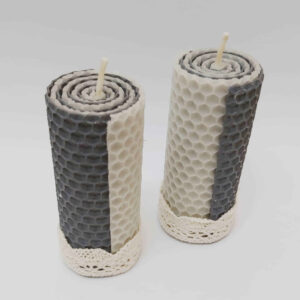 Bougie pilier en cire d’abeille Spiral – Pure et unique, paquet de 2