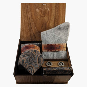 Ensemble Cravate avec Pochette, Boutons de Manchette et Chaussettes avec Motif Paisley Gris