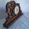 Horloge de Bureau en Bois - Un Parfait Mélange d'Art et de Fonctionnalité