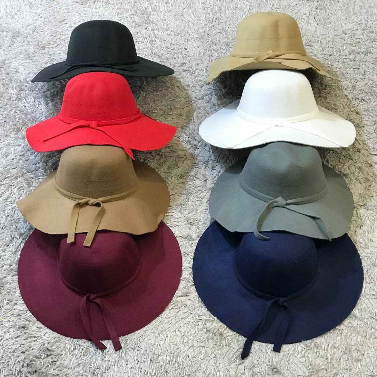 Chapeau en Feutre à Large Bord pour Femme avec Design de Nœud Papillon