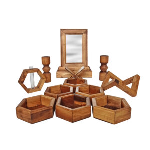 Ensemble Haft-Seen en bois raffiné avec design géométrique élégant – Pour un Nowruz inoubliable (13 pièces)