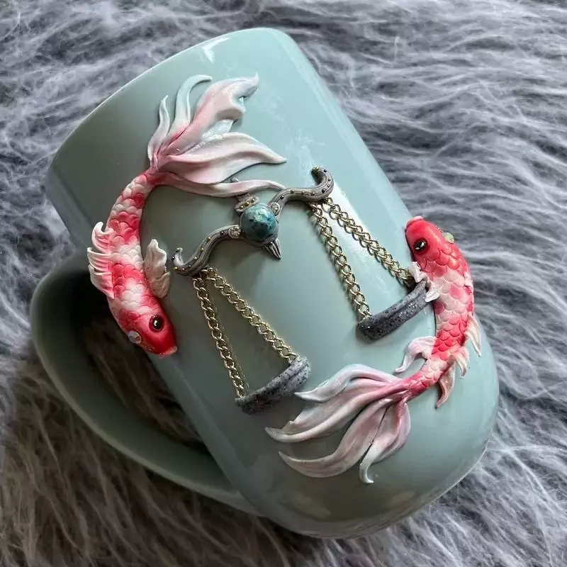 Mug Céramique Artisanal avec Symbole des Poissons - Design Élégant & Unique