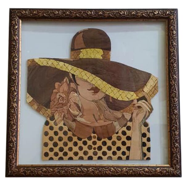 Art en Marqueterie Fait Main – Fille en Chapeau, Modèle de Luxe en Bois