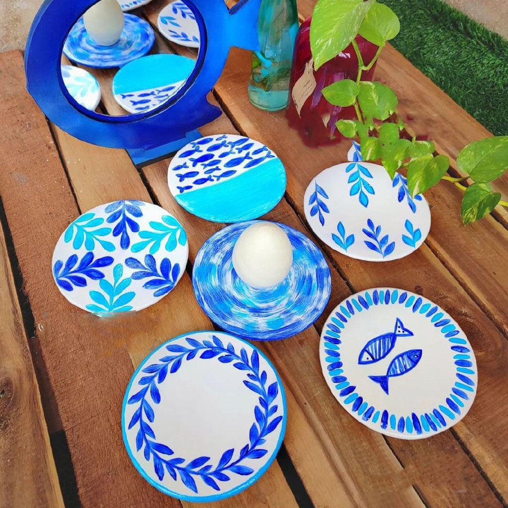 Haft-Seen persan artisanal avec un design peint délicat pour une fête festive (8 pièces)