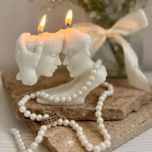 Bougie sculpture artisanale de Roméo et Juliette, un symbole d’amour (lot de 3 pièces)