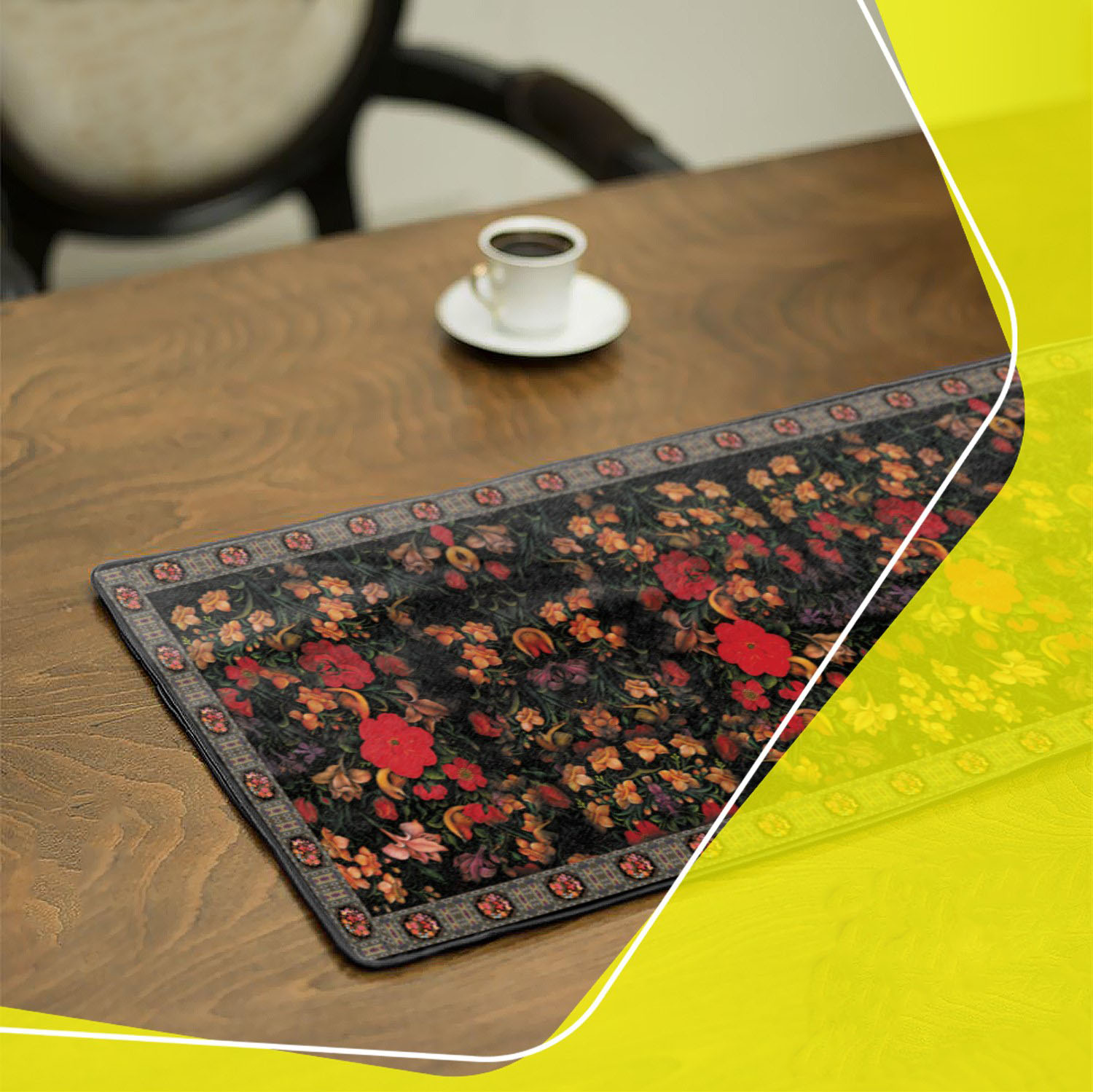 Chemin de table en velours noir inspiré de la tradition persane – avec fleur rouge