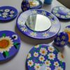 Haft-Seen persan avec motif peint floral à la camomille intemporel (9 pièces)